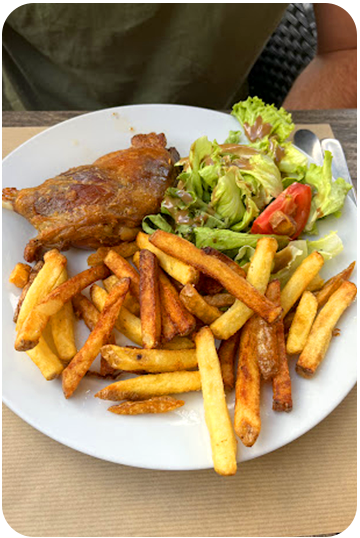 Le restaurant - Le Chien Fou - Restaurant Saint-Antonin-Noble-Val - Restaurant Cazals